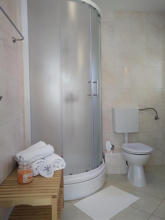 Apartmani Mateo Primosten Luaran gambar