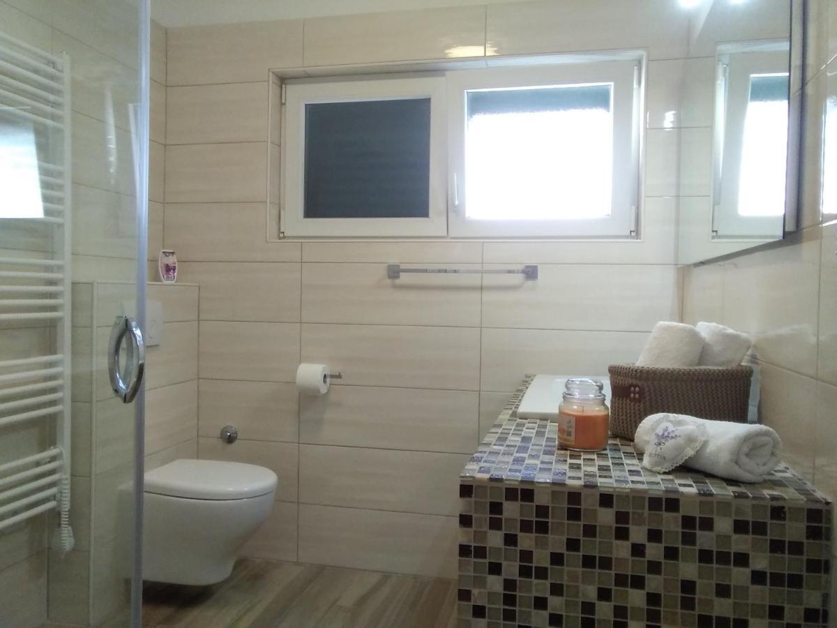 Apartmani Mateo Primosten Luaran gambar