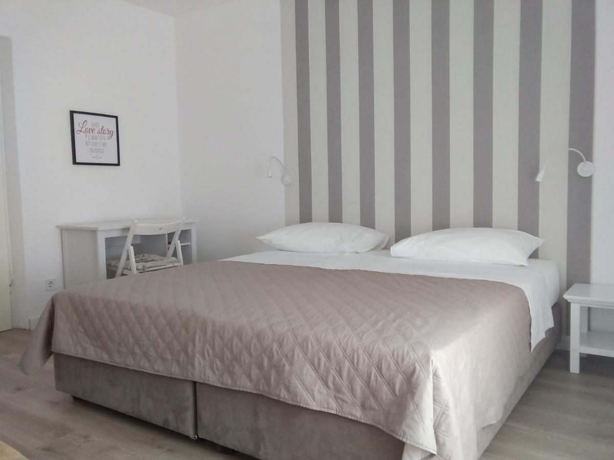 Apartmani Mateo Primosten Luaran gambar