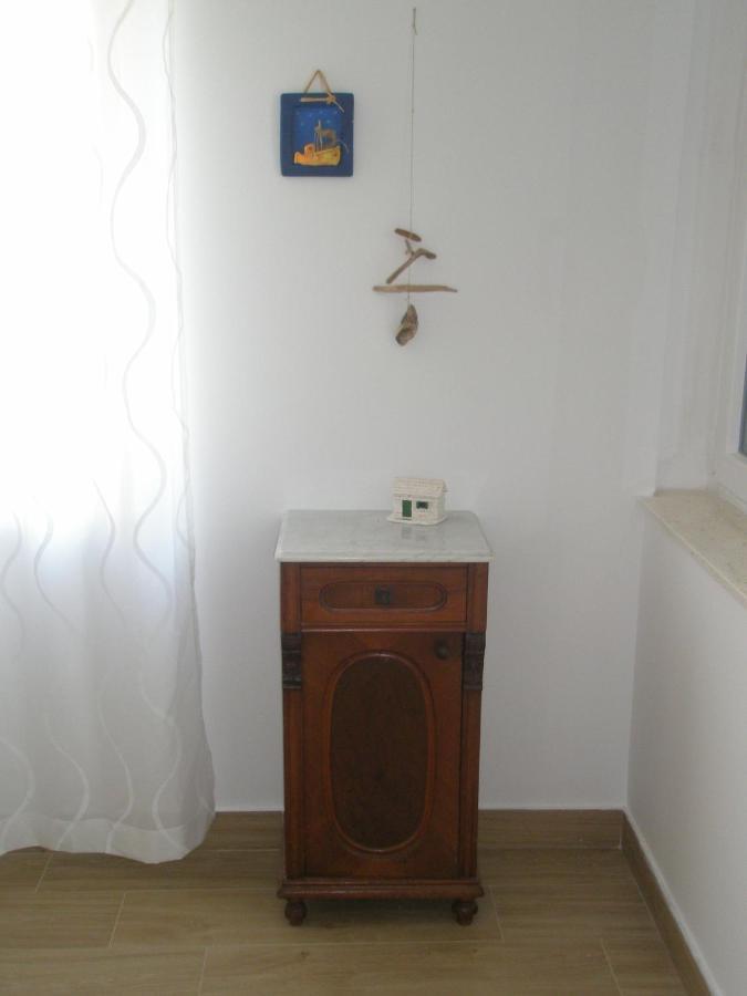 Apartmani Mateo Primosten Luaran gambar