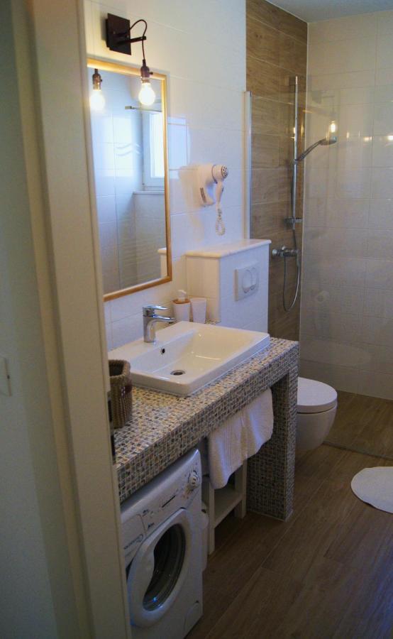 Apartmani Mateo Primosten Luaran gambar